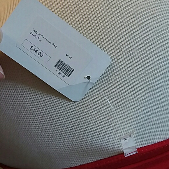 Tau lady in red Maxi dress draw string strapless - Picture 5 of 7